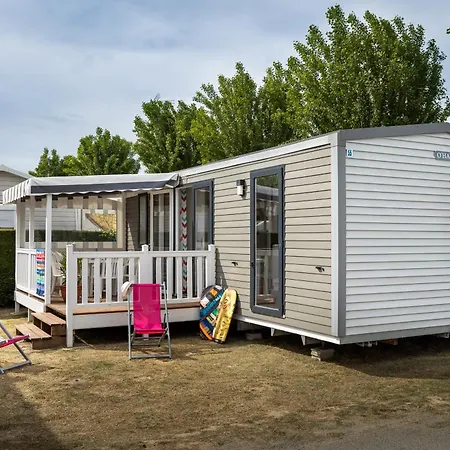 Mobil 2 A 800m De La Campsite